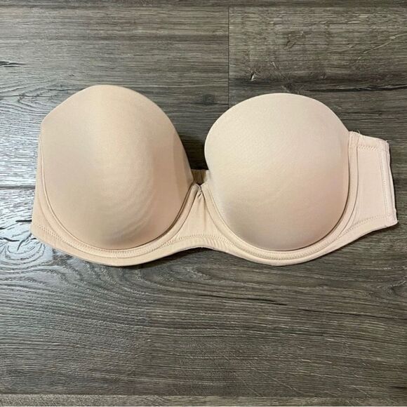 Wacoal Women's Red  Strapless Convertible Bra - Picture 2 of 5